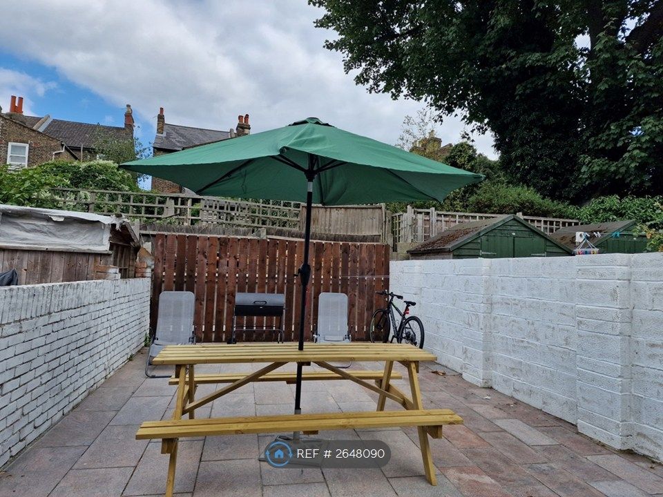 Property photo 3 of 5