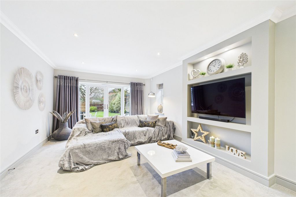 Property photo 3 of 17 Picture No. 79