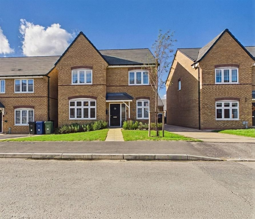 Property photo 1 of 33 Cam03252G0-Pr0156-Still007-001.Jpg