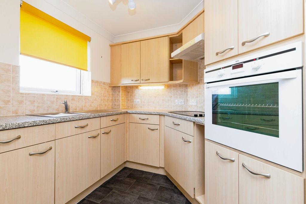 Additional image 4 of 1 bed flat for saleCamsell Court, Framwellgate Moor DH1
