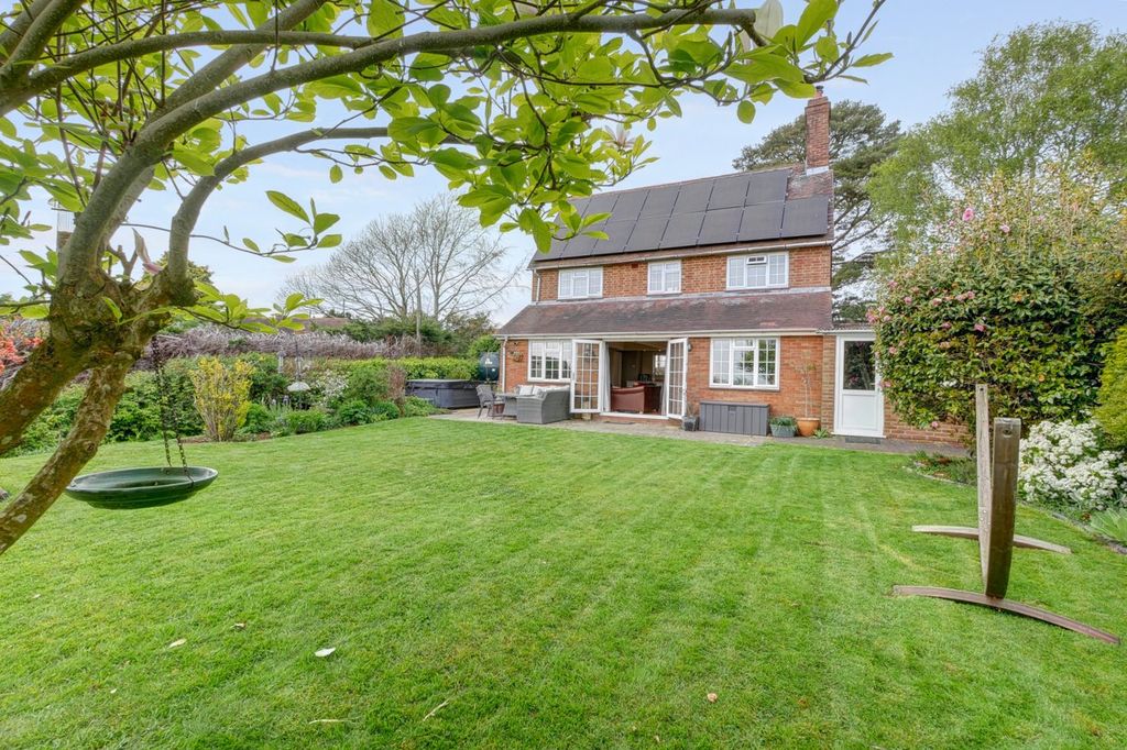 Property photo 1 of 29