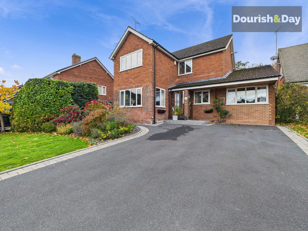 Property photo 1 of 34