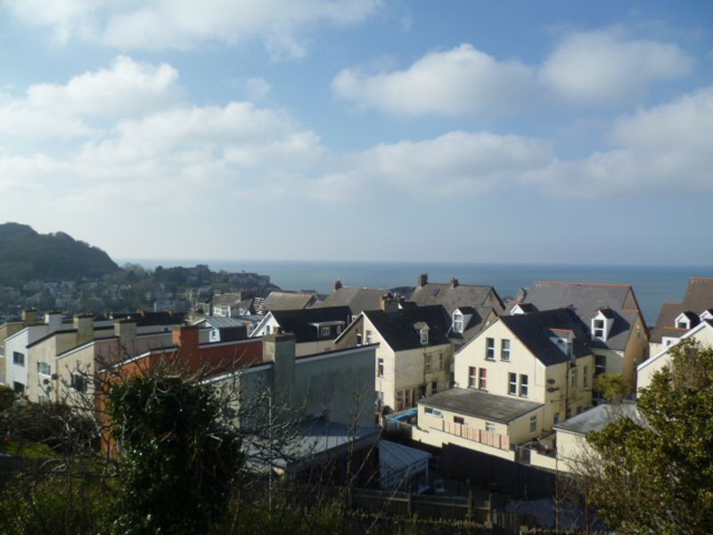 Property photo 2 of 8 Photo 7