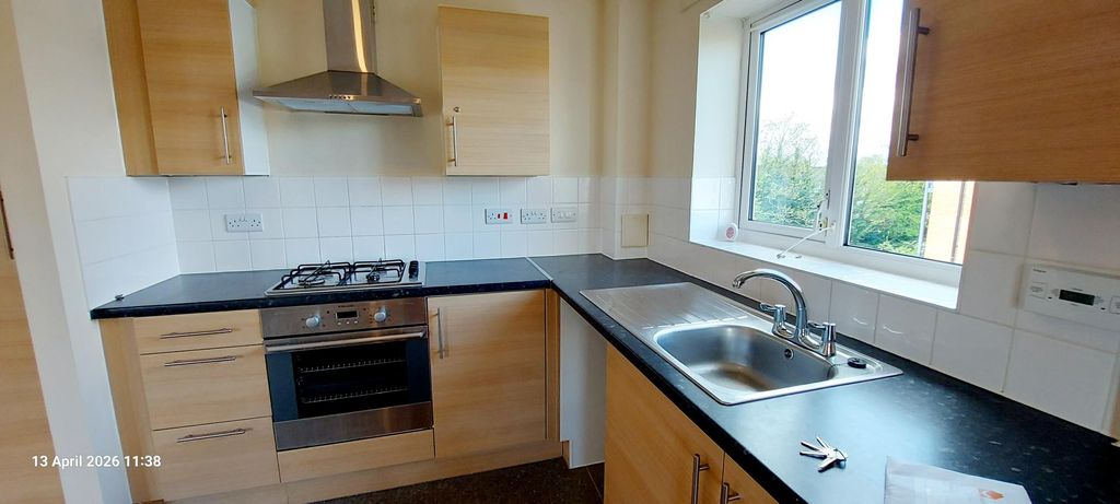 Property photo 2 of 20 Kitchen