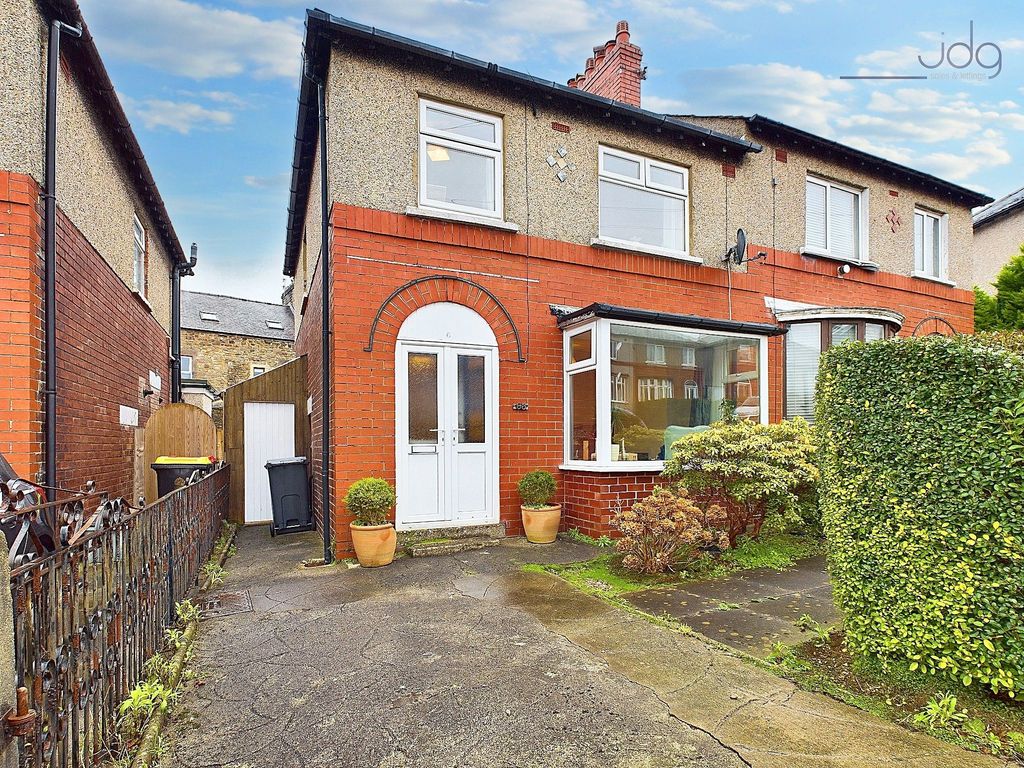 Property photo 1 of 12 Welcome To Sulby Drive