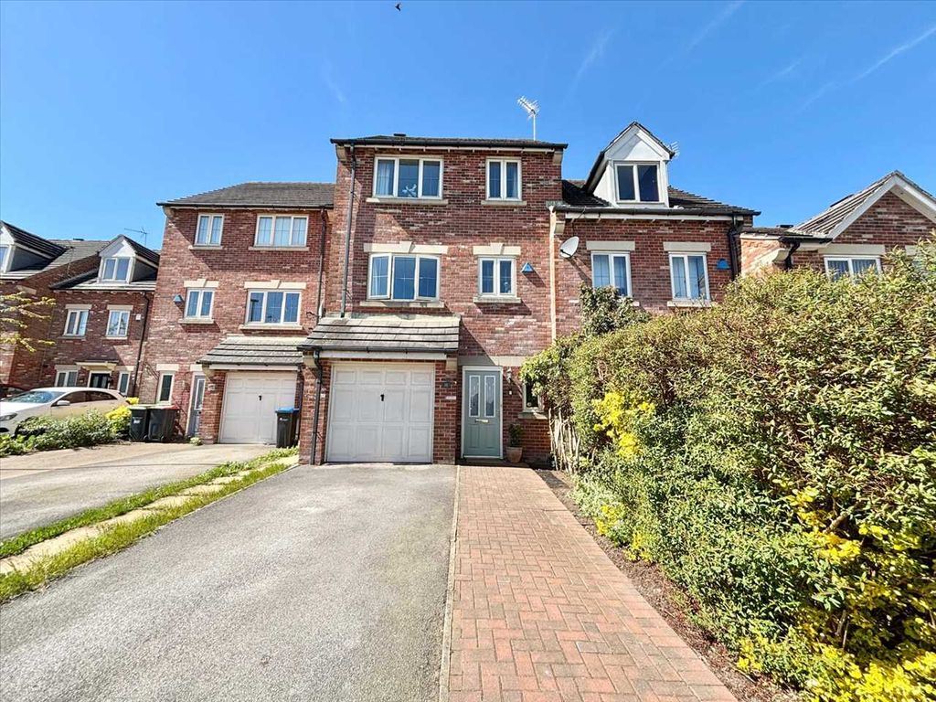 Property photo 1 of 27 Main Picture