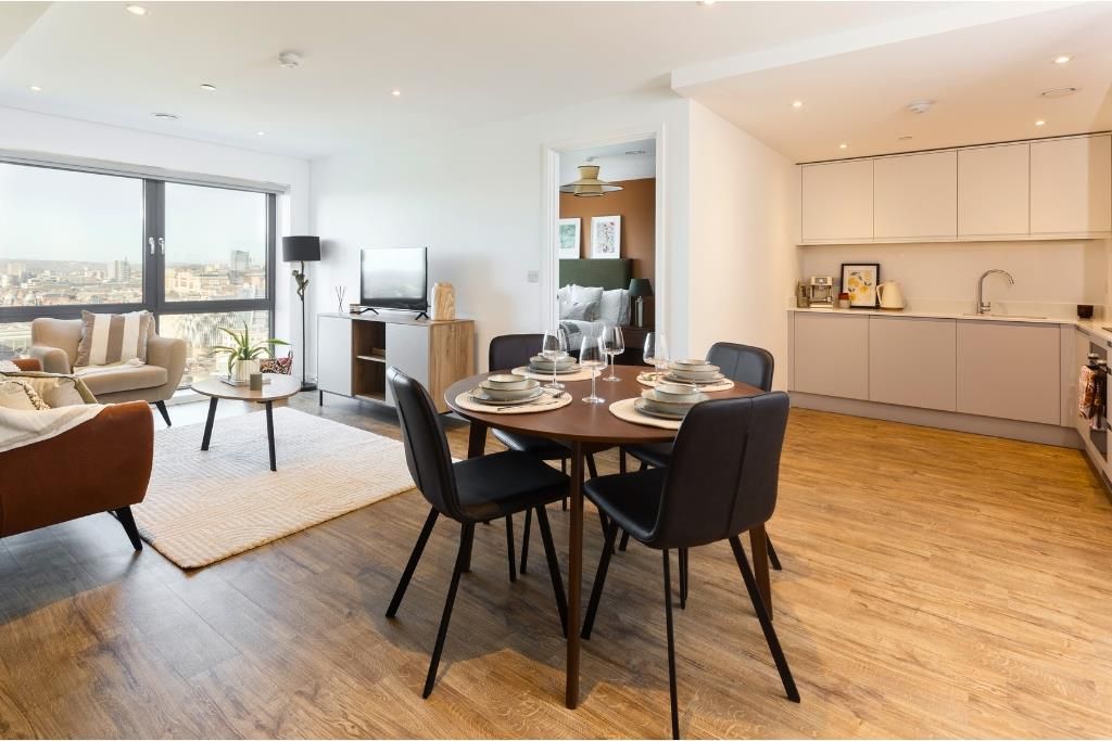 Property photo 3 of 20 Phoenix, Leeds - 13.Jpg