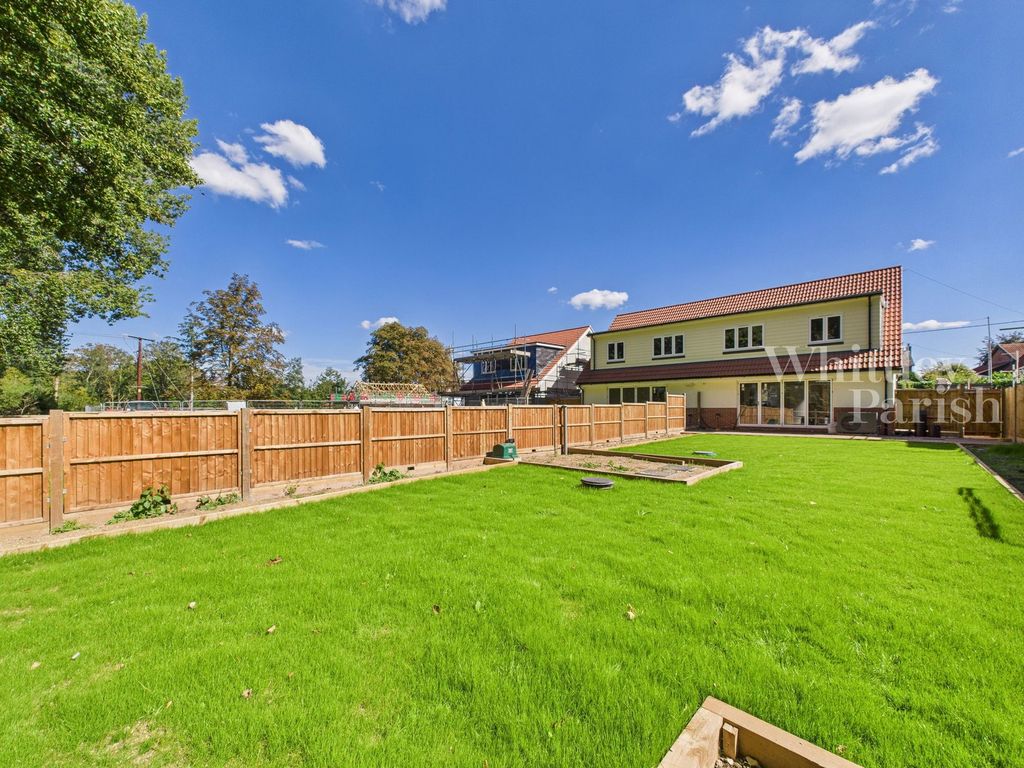 Property photo 3 of 19