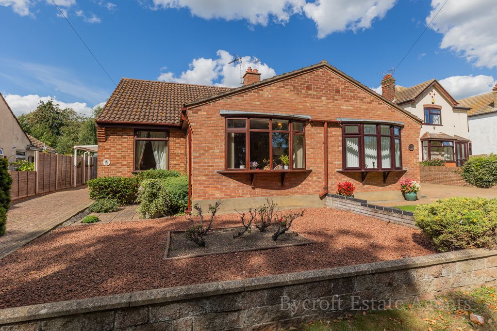 Property photo 1 of 13