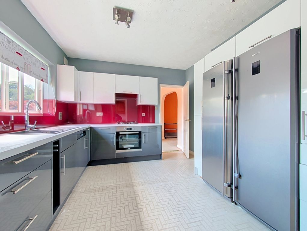 Property photo 3 of 24 26-Victoria-Chase (3)