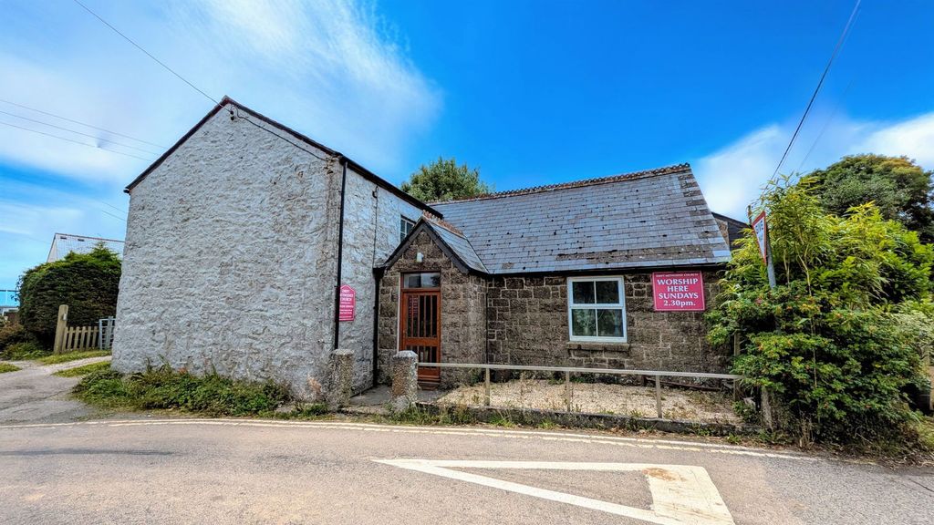 Property photo 1 of 8