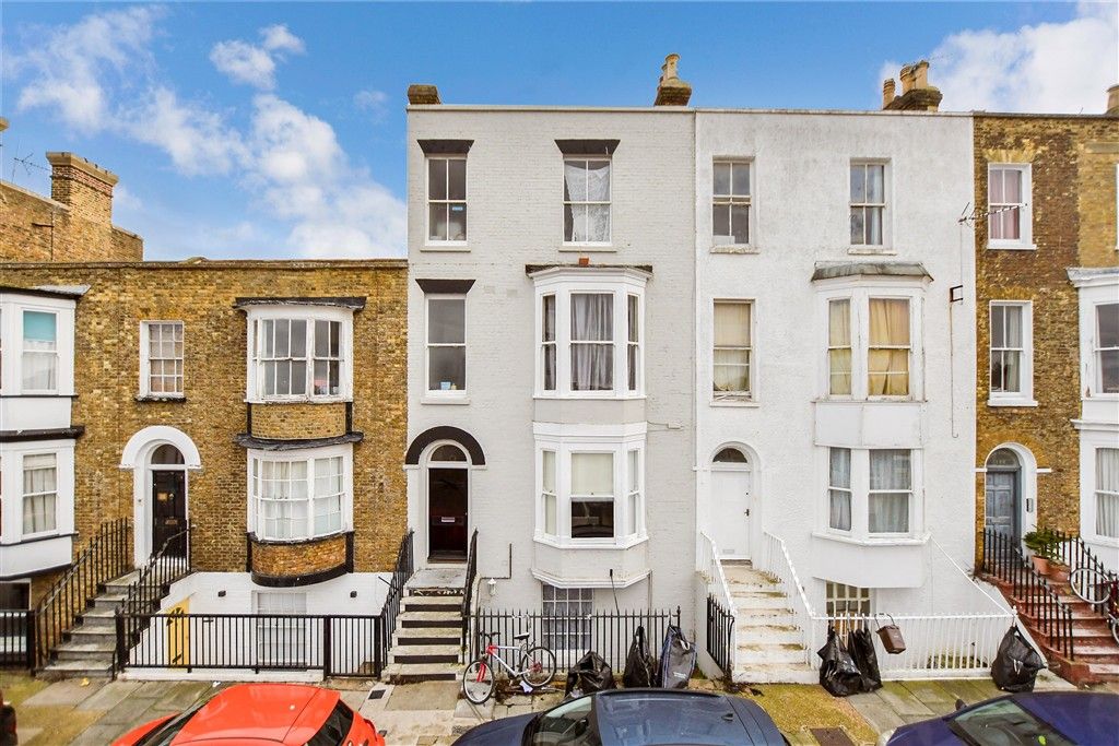 Property photo 2 of 9 External (Web) - Yes