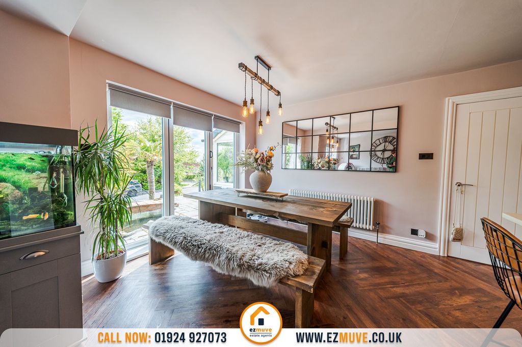 Additional image 18 of 5 bed detached house for saleHenley Avenue, Dewsbury WF12