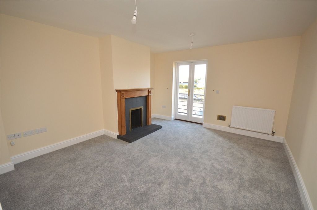 Property photo 3 of 20 Picture No. 40