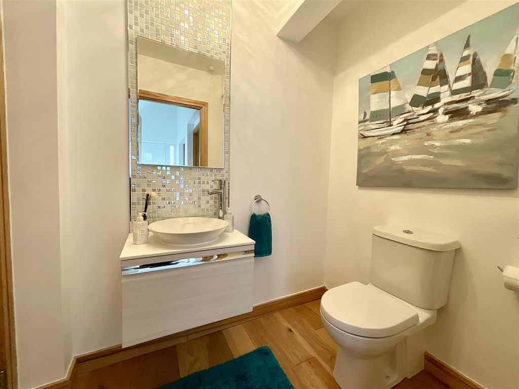 Property photo 2 of 61 Img_9688.Jpeg