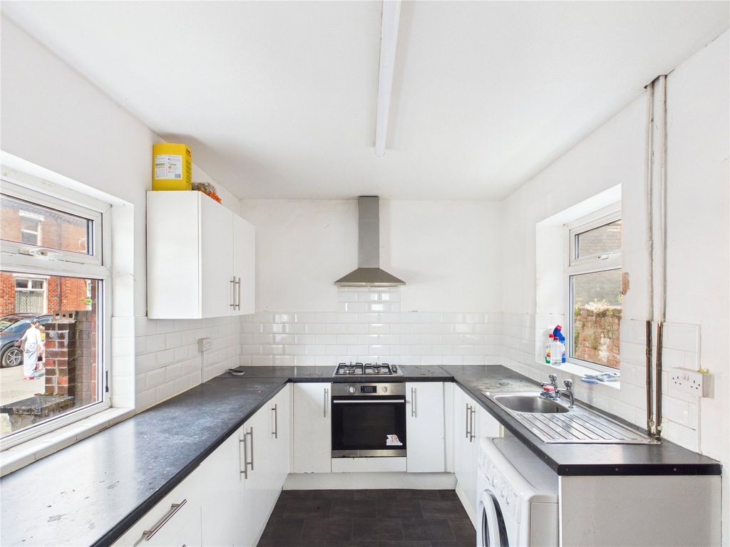 Property photo 2 of 13 Picture No. 02