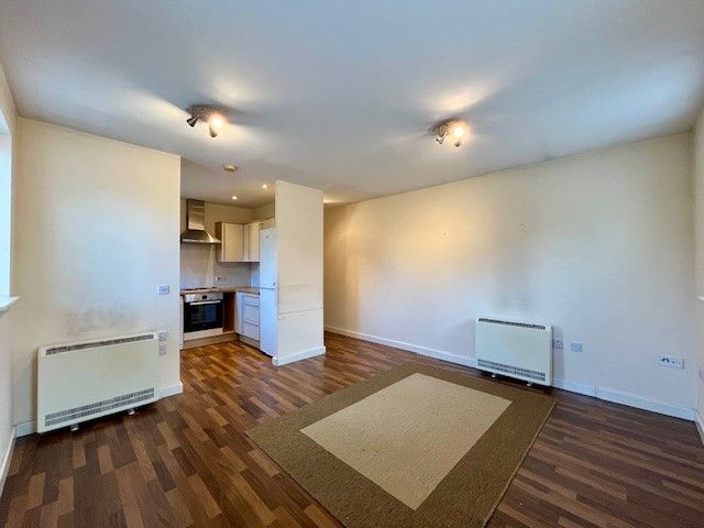 Property photo 3 of 7 Living Room