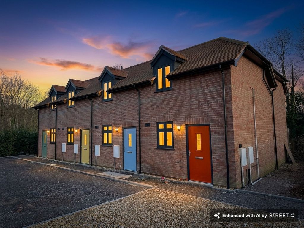 Property photo 3 of 8