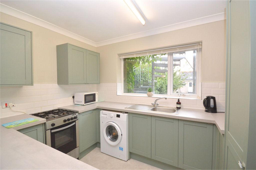 Property photo 2 of 16 Picture No. 55