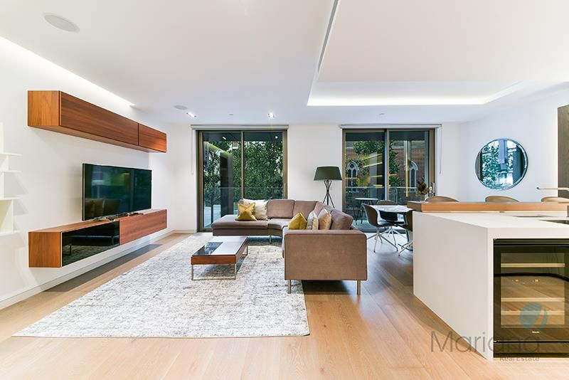 Property photo 1 of 33 Reception Room