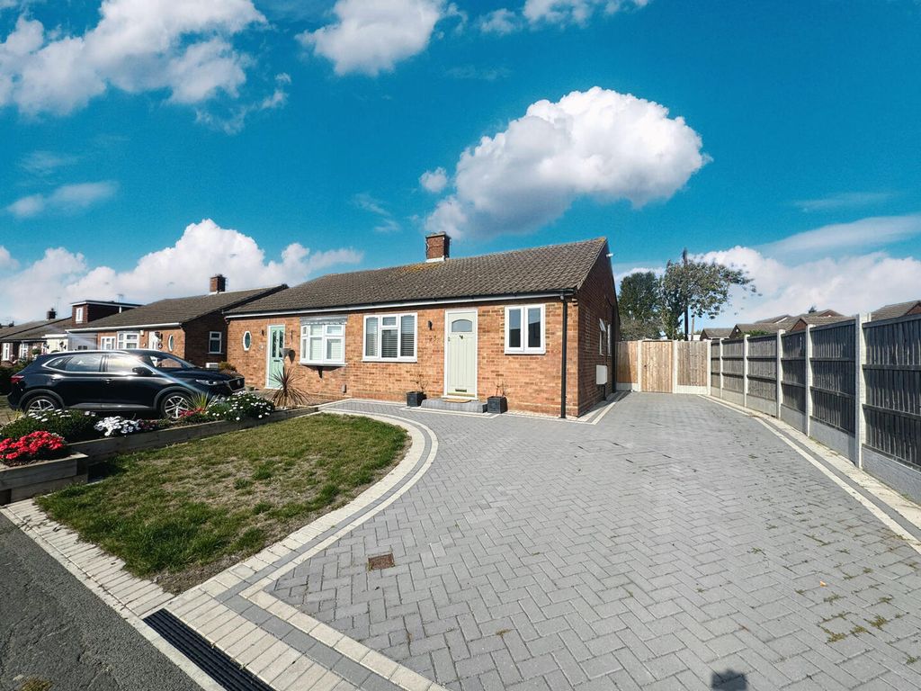 Property photo 1 of 30