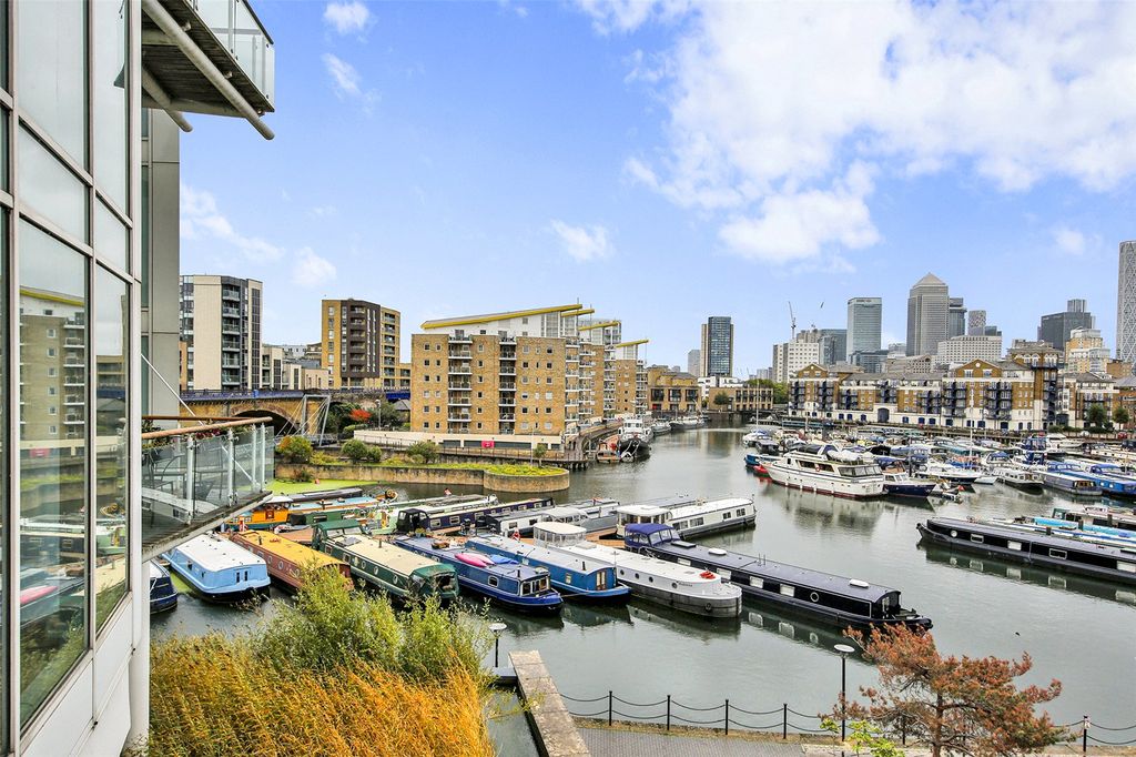 Property photo 2 of 41 Picture No. 46