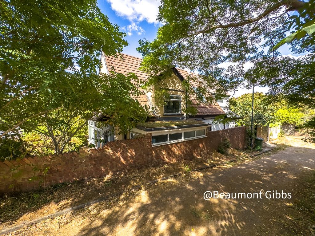 Property photo 1 of 38 5032880