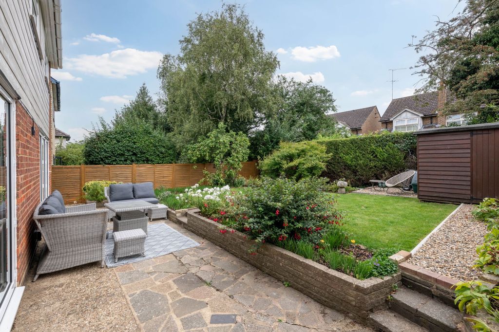 Property photo 3 of 40