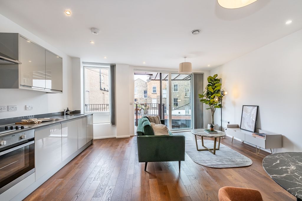 Property photo 1 of 7 Flat-20-39-Gransd...