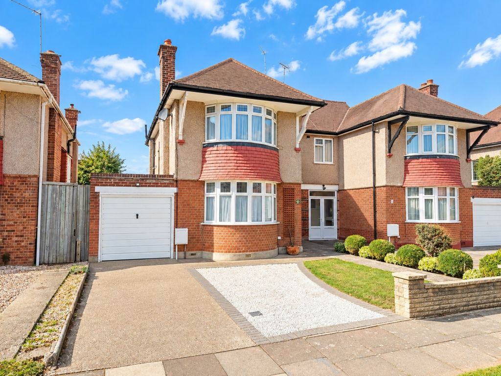 Property photo 1 of 22 5523671
