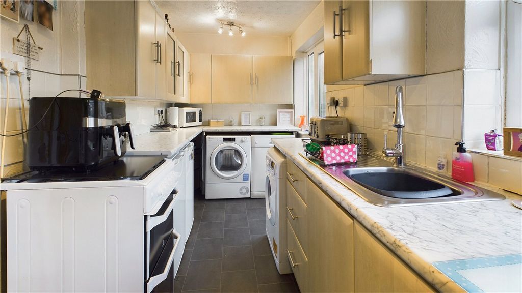 Property photo 3 of 11 Picture No. 03