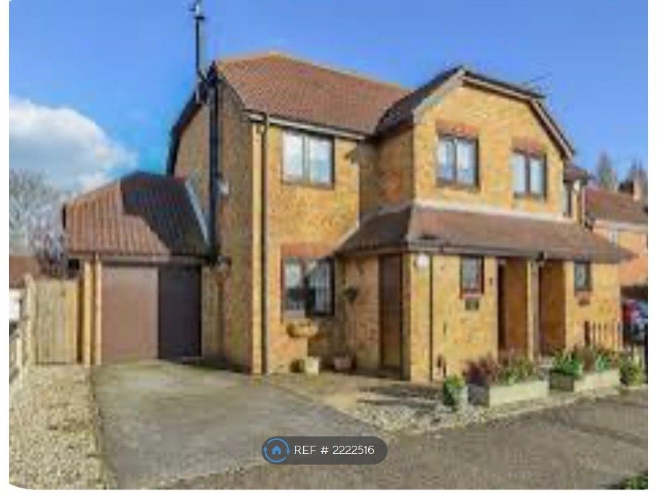 Property photo 1 of 14 Frontage - Quiet Close