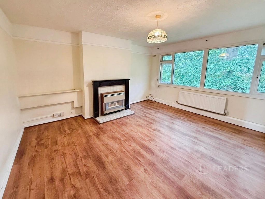 Property photo 3 of 7 Pbox-Img.Jpg