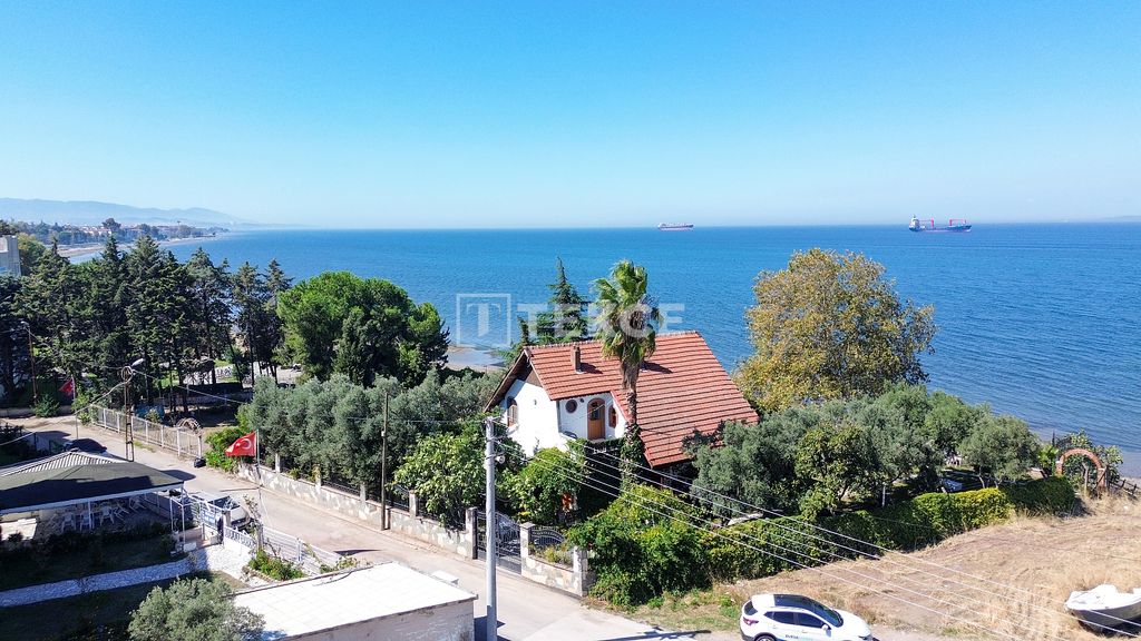 Property photo 1 of 51