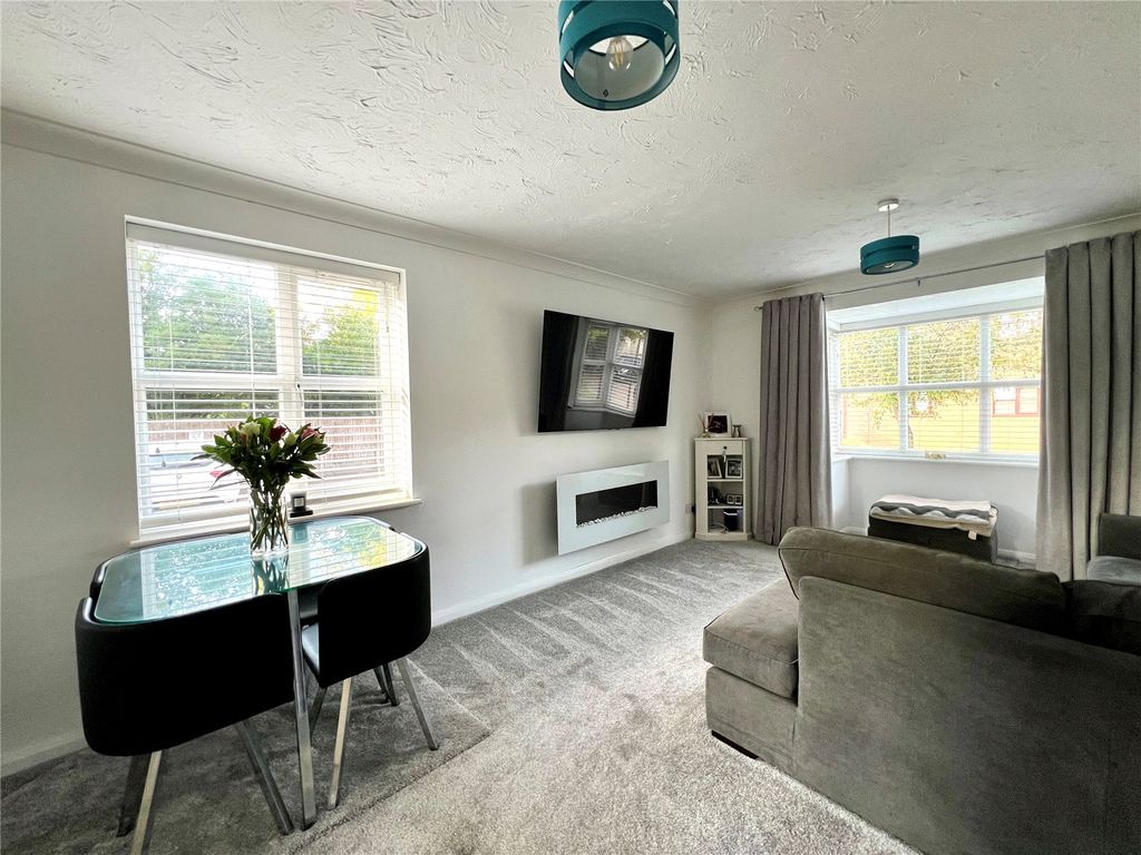 Property photo 2 of 10 Reception Room