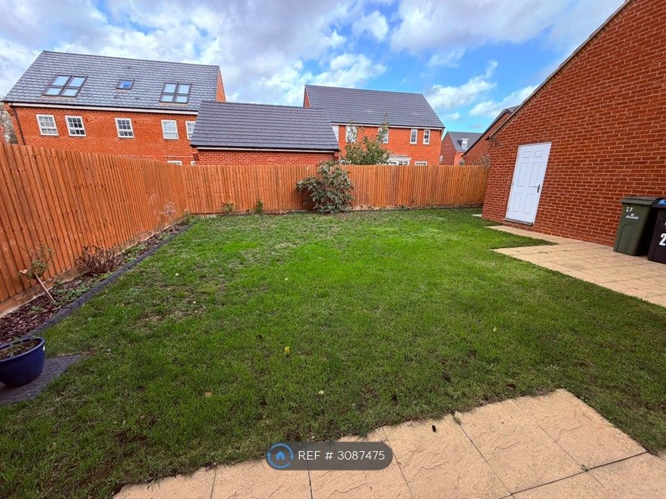Property photo 3 of 19