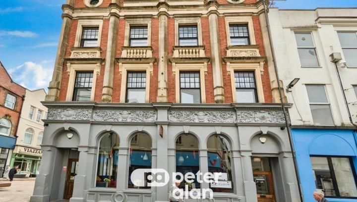 Property photo 1 of 11 Front