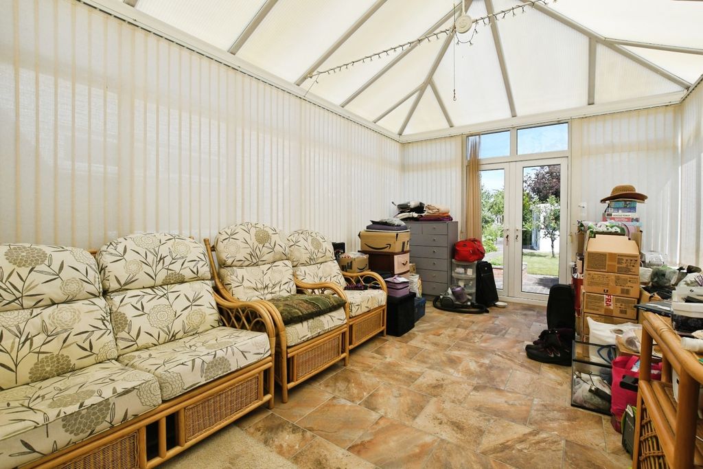 Property photo 3 of 13 Pbox-Img.Jpg