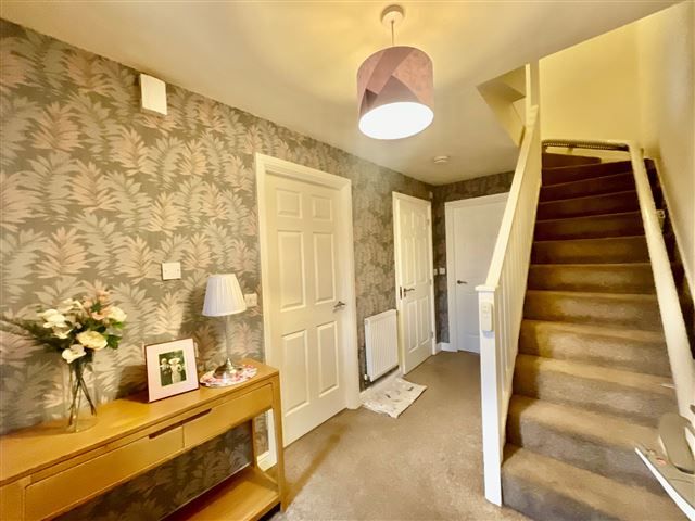 Property photo 2 of 21 Entrance Hallway