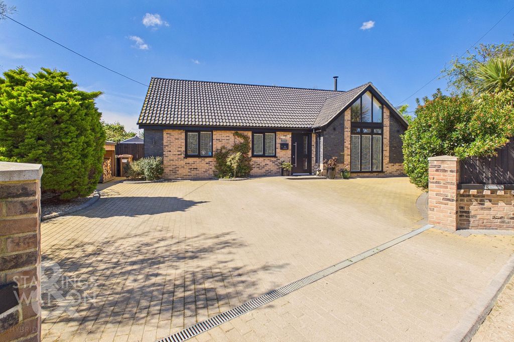 Property photo 1 of 25