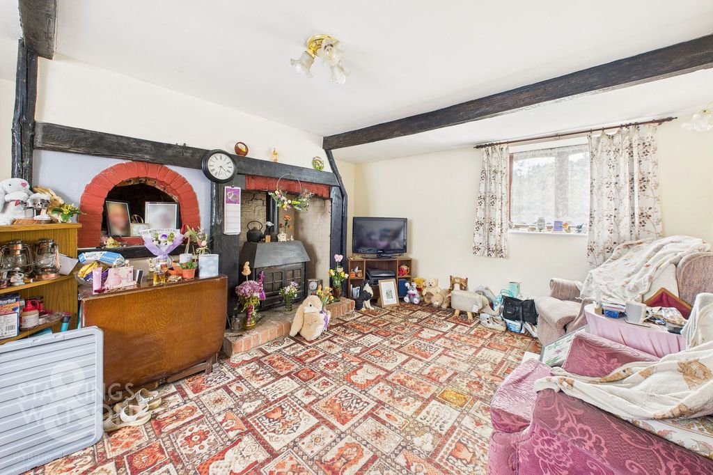 Property photo 3 of 22