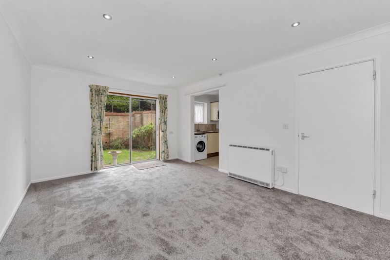 Property photo 2 of 12 Sitting/Dining Room