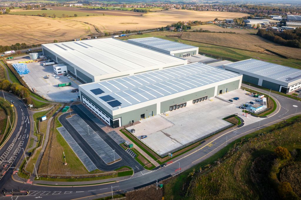 Property photo 1 of 7 St Modwen Park Tamworth  T118 Completion4.Jpg