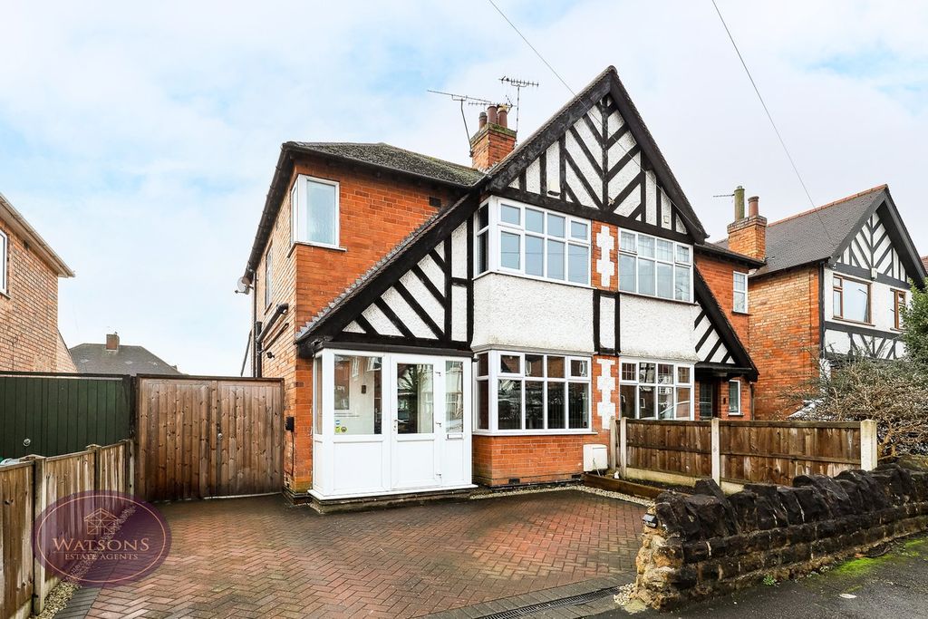 Property photo 1 of 22