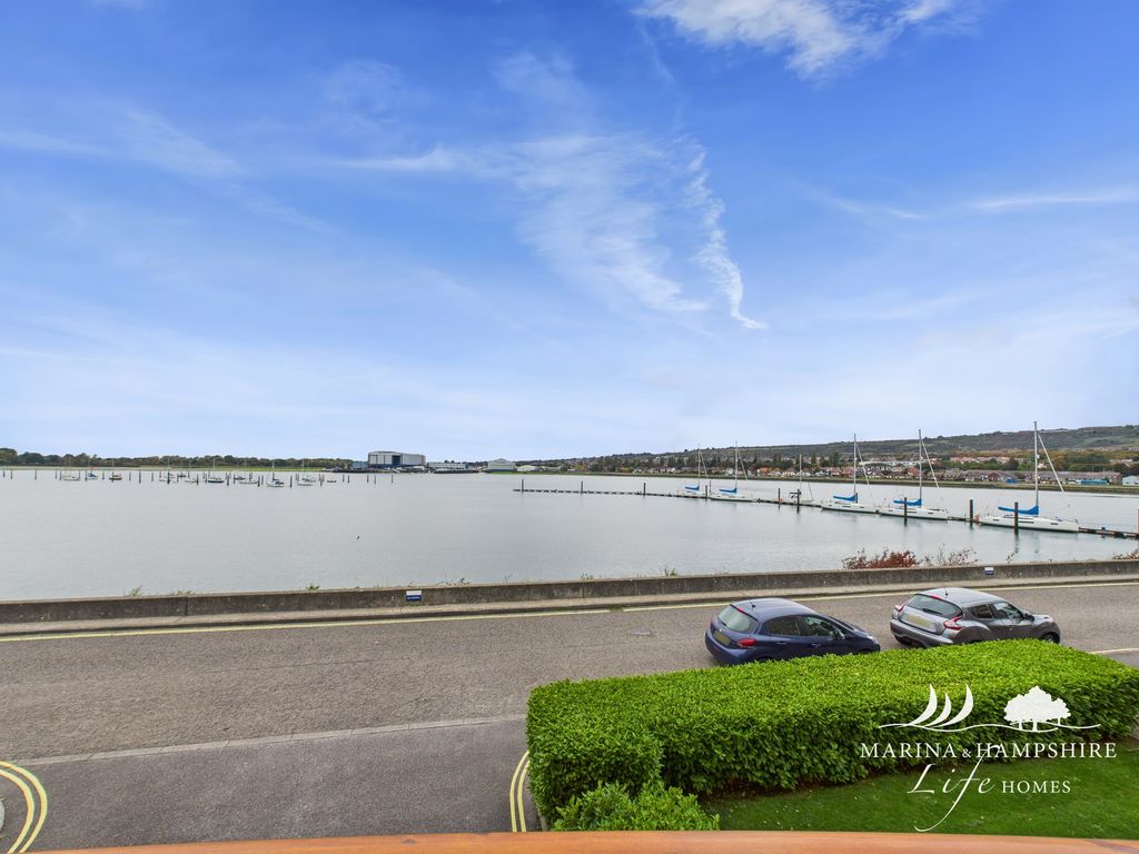 Property photo 1 of 28 Cam03915G0-Pr0018-Still024