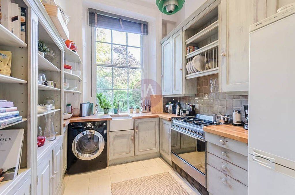 Property photo 3 of 5 Picture No. 06