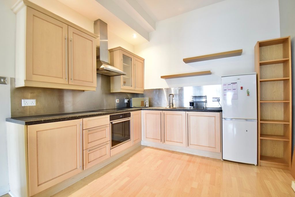 Property photo 2 of 8 Jpg