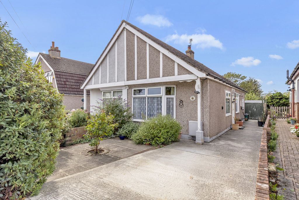 Property photo 1 of 20
