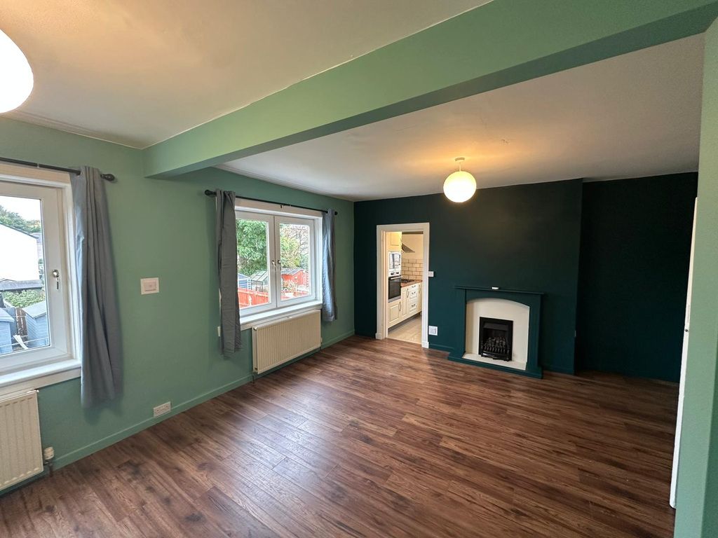 Property photo 2 of 10 Photo 2