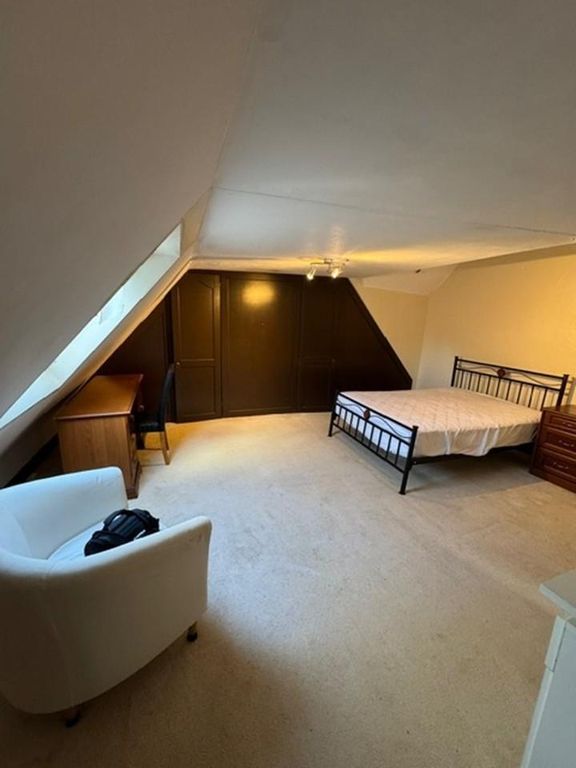 Property photo 2 of 4 One.Jpg